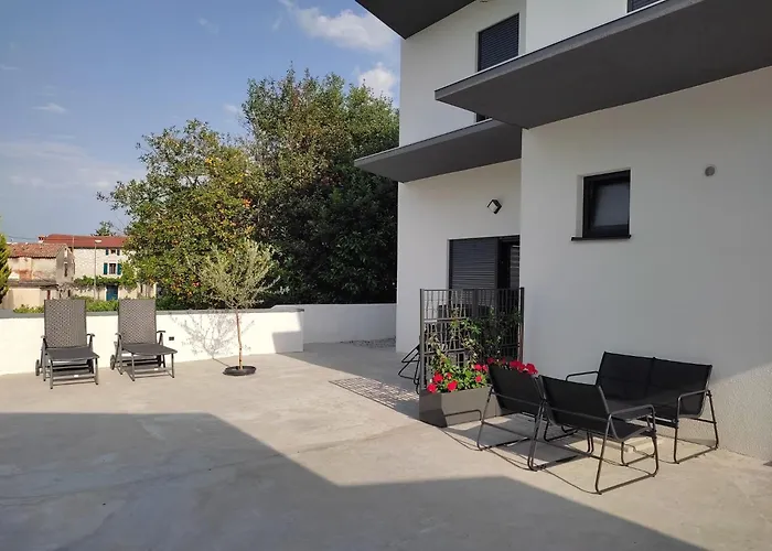 App Monika 아파트