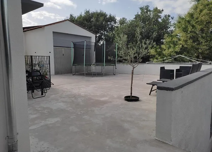 App Monika 아파트 브르토니글라