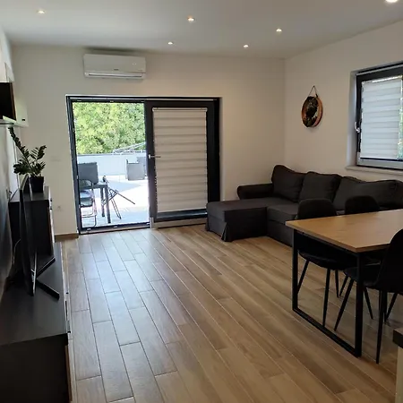 App Monika Brtonigla