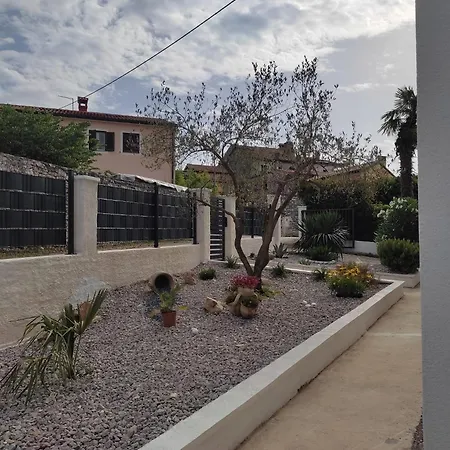 App Monika Apartment